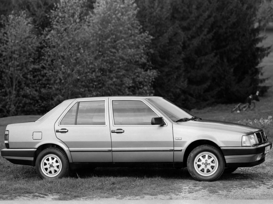  Lancia Thema 6V 1984 года  (фото 3 из 5)